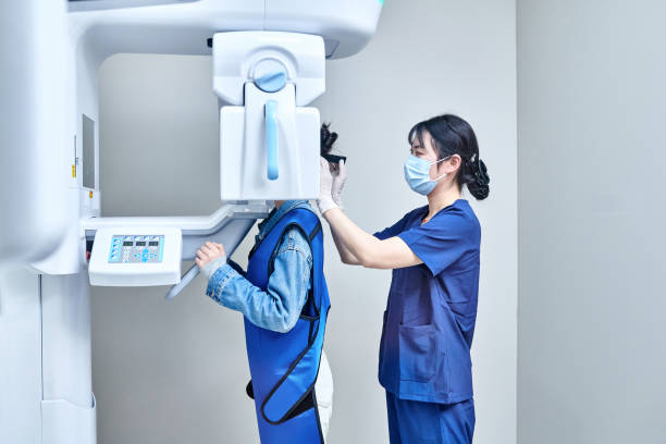 Best Emergency Tooth Extraction in Alderwood Manor, WA